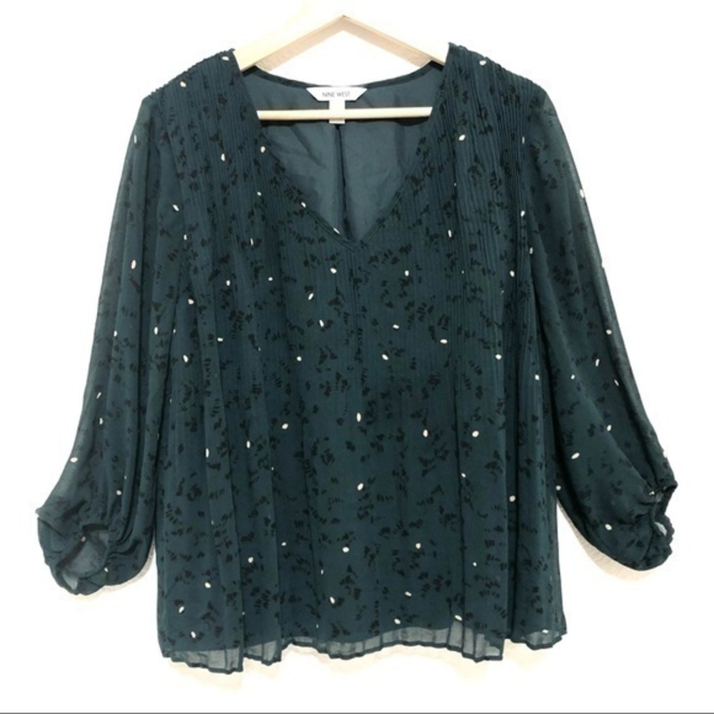 NINE WEST DARK GREEN V-NECK 3/4 SLEEVE TOP MEDIUM